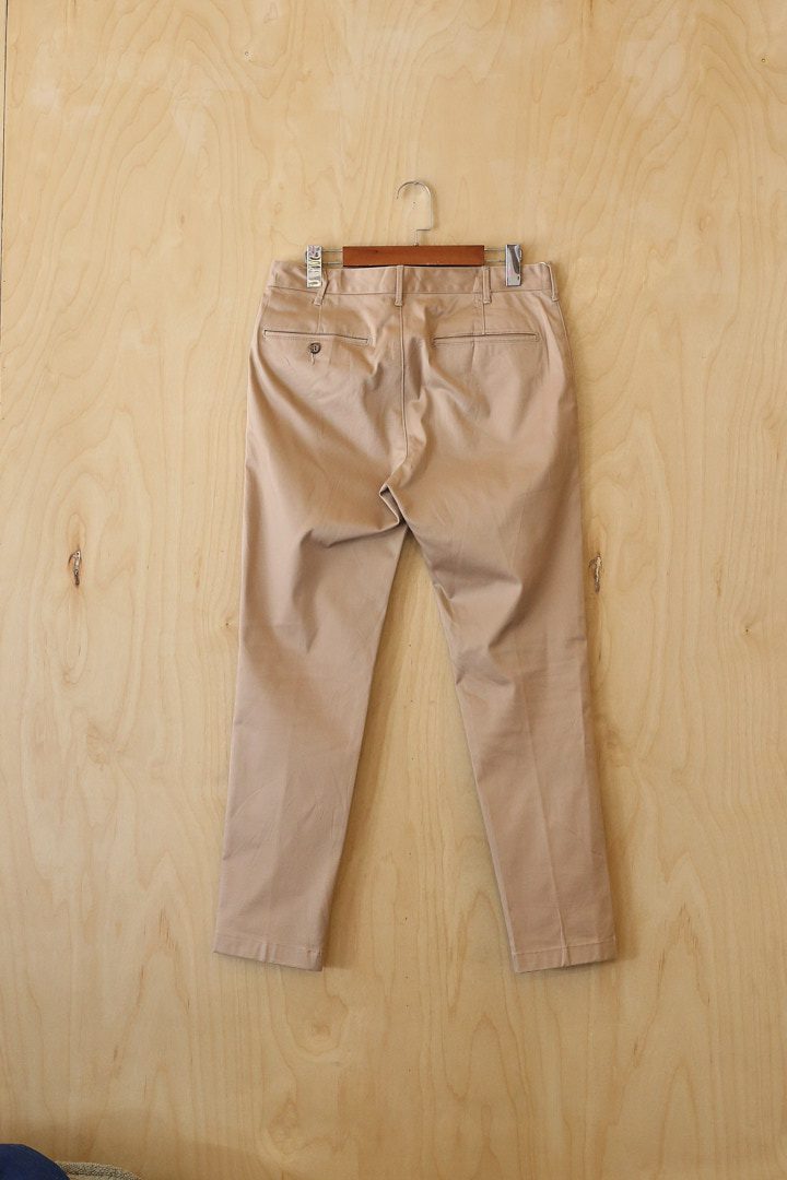 DH | United Arrow Khaki Pants (33, Tan)