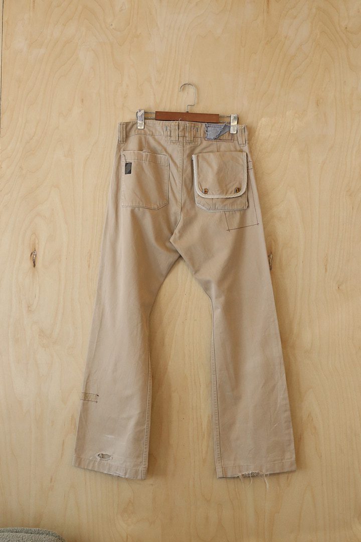 DH | Beach Sound Khaki Pants  (32, Beige)