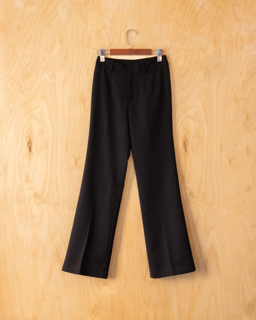 DH | Flare Trousers (26, Black)