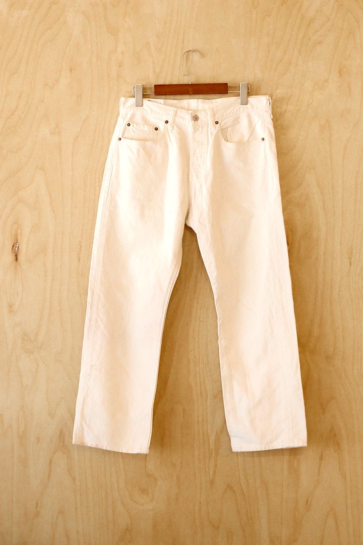 DH | 501 Levis Denim Pants (32, White)